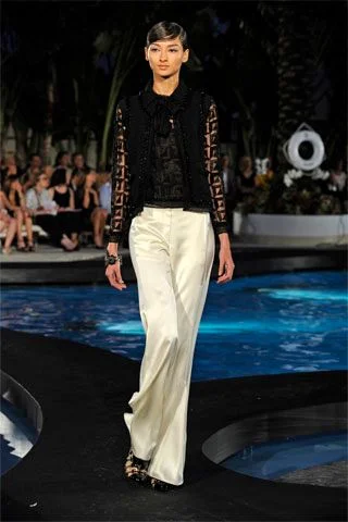 Look 64